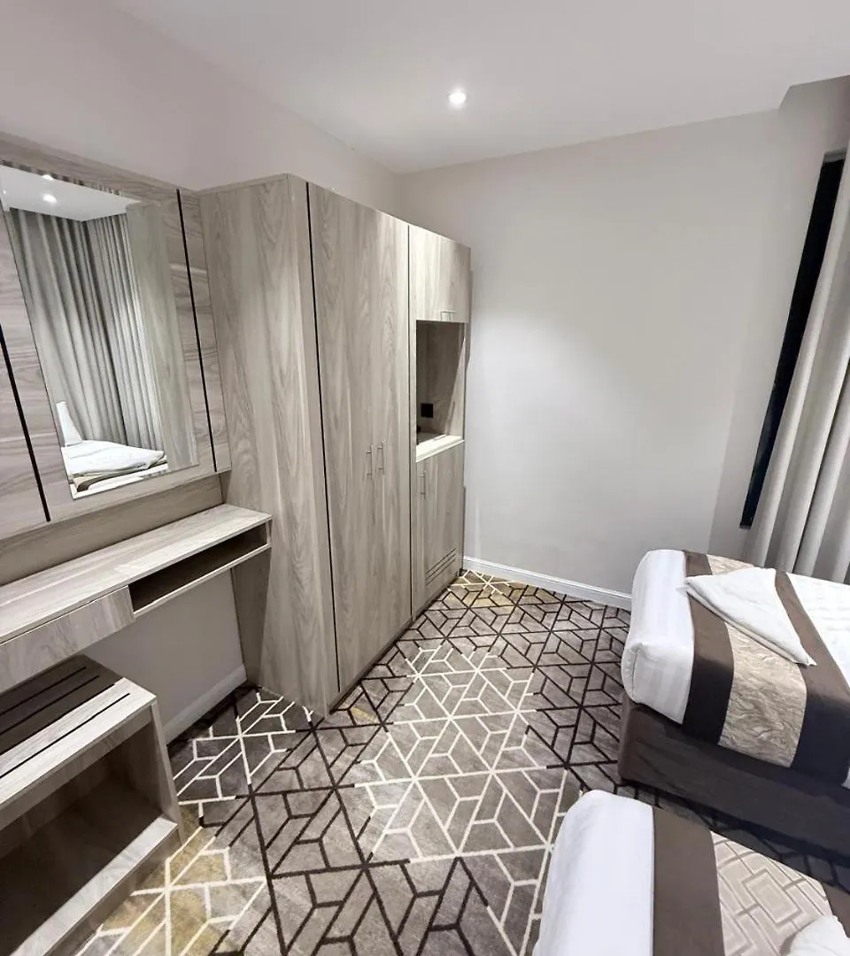 Ritaj Al-Tala'I Otel Mekke 0*,